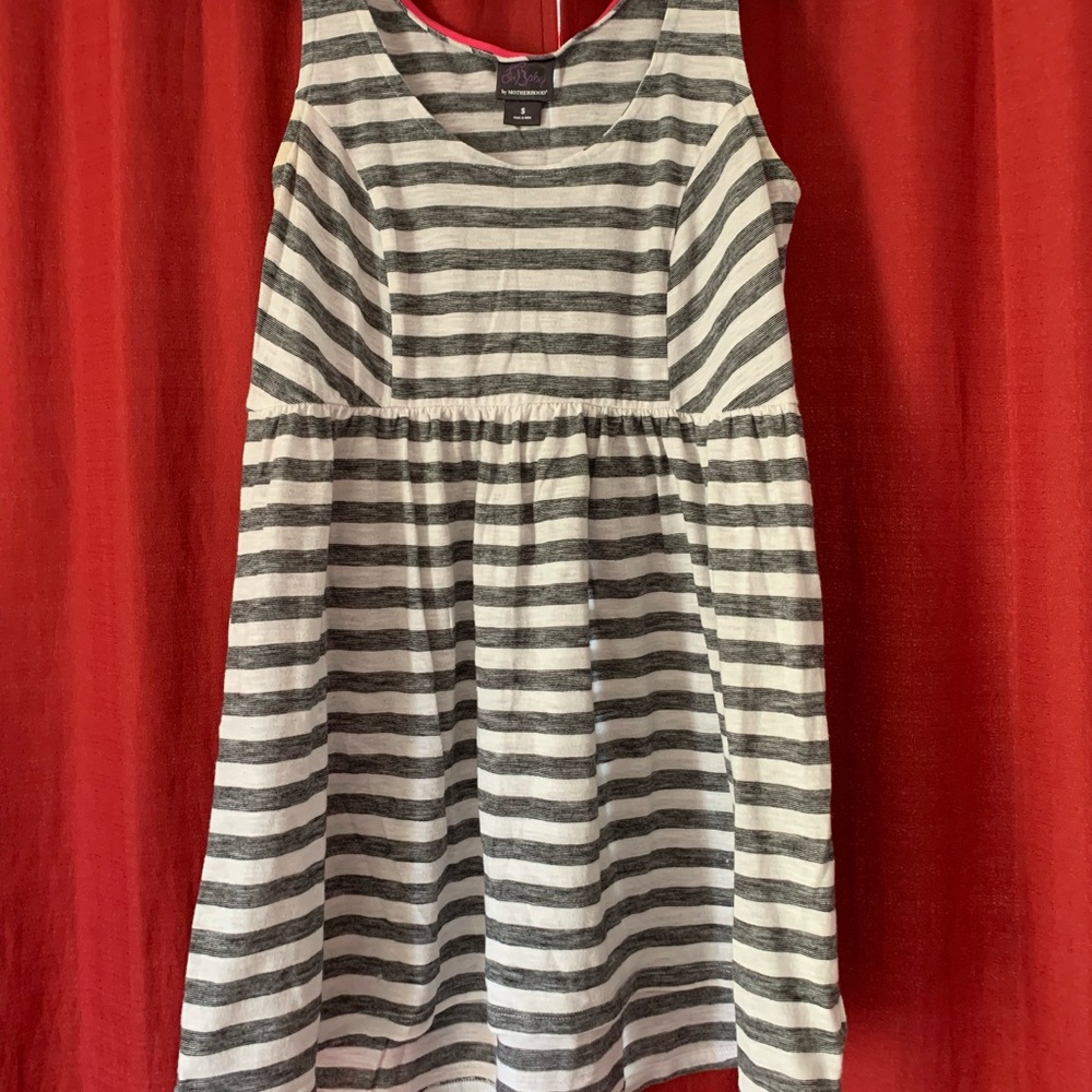 ⭐️3/$20 Striped Maternity Shirt